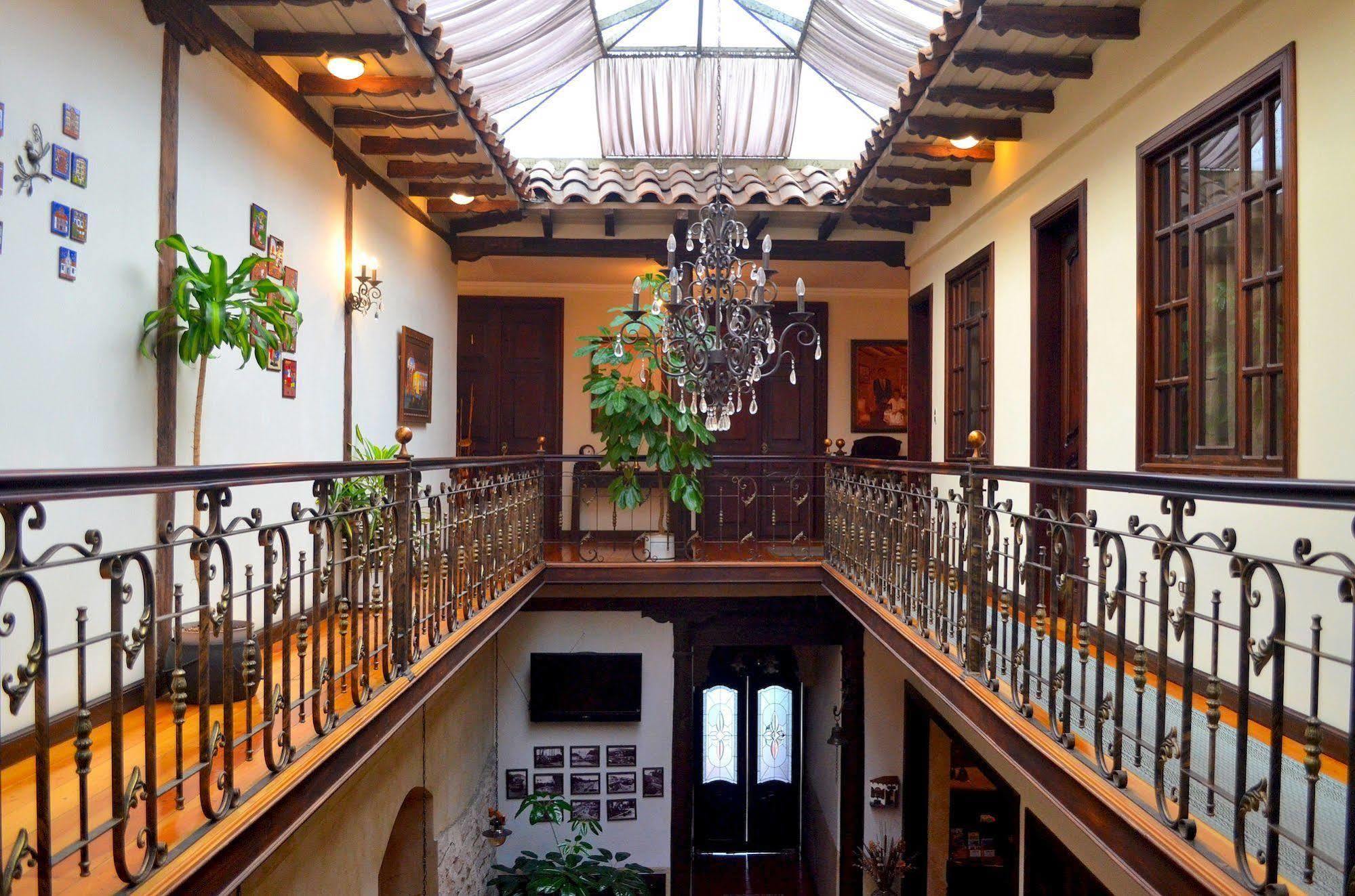 La Posada Cuencana Hotel Экстерьер фото